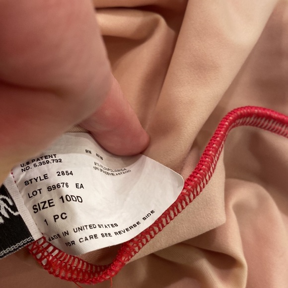 Miracle Suit - Picture 3 of 3